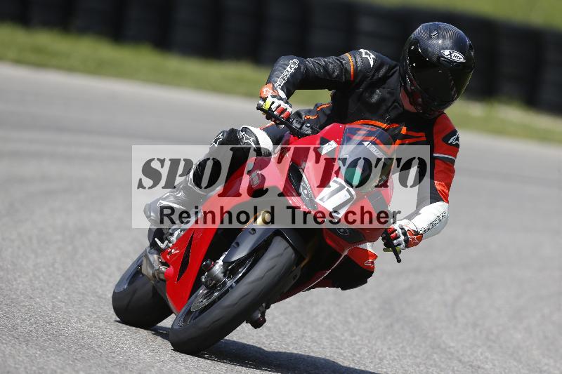 /15 13.05.2025 Max Racing ADR/Gruppe gruen/77